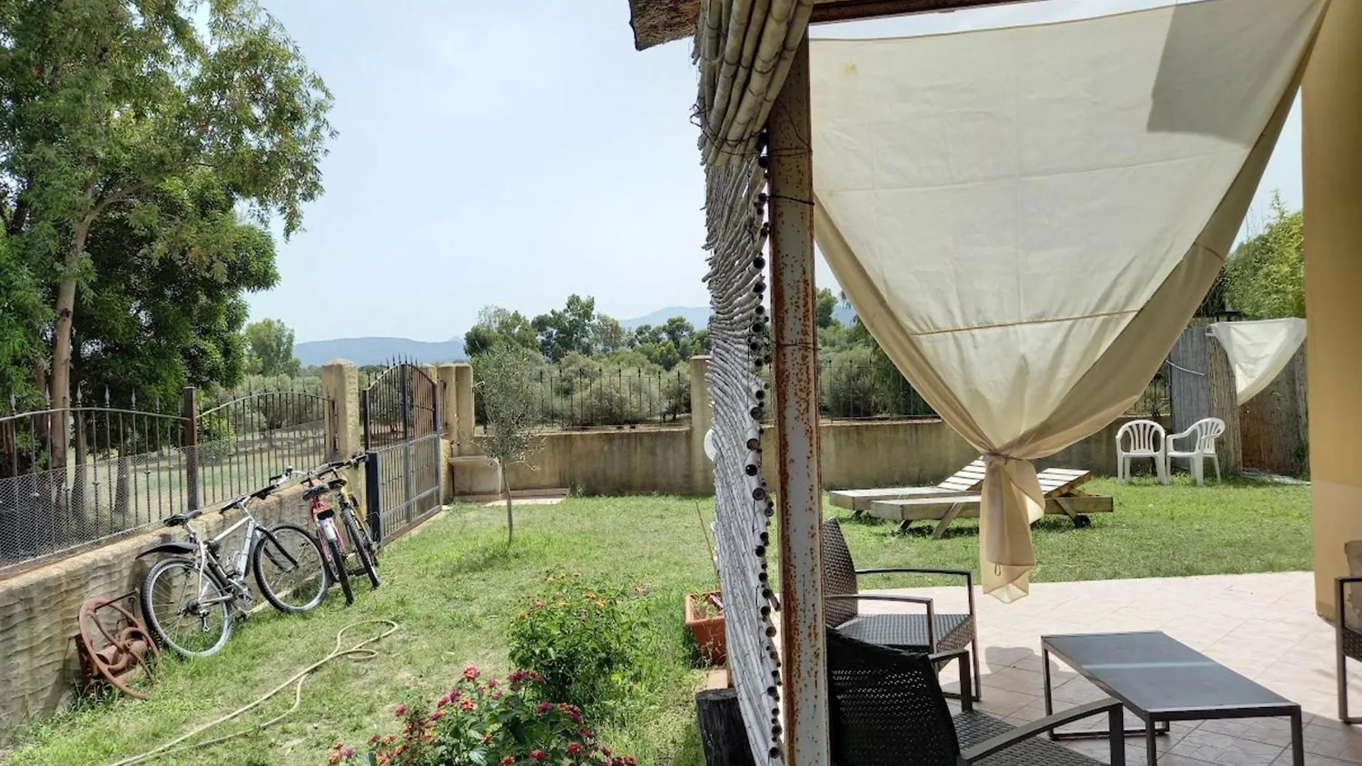 Apartamento Basecamp Ogliastra - Flat Green Santa Maria Navarrese Itália